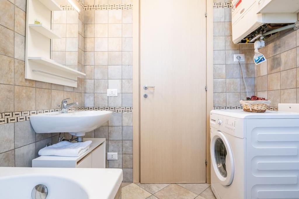 -Villa Emily- Parking, Garden & Wi-Fi Пиза Экстерьер фото